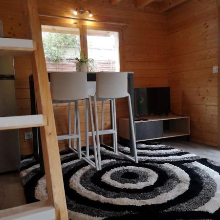 Le Petit Chalet De Nimes Shantay Youstay ภายนอก รูปภาพ