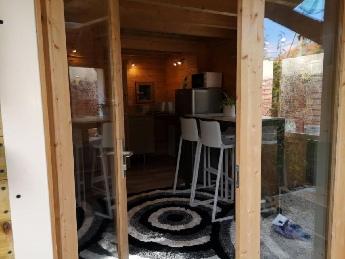 Le Petit Chalet De Nimes Shantay Youstay ภายนอก รูปภาพ